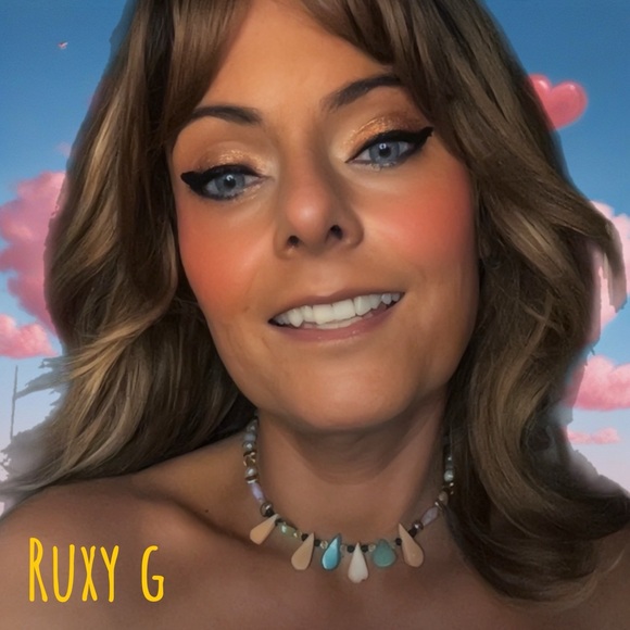 Multicolor Beaded Necklace W/ Swarovski crystals - Picture 4 of 4